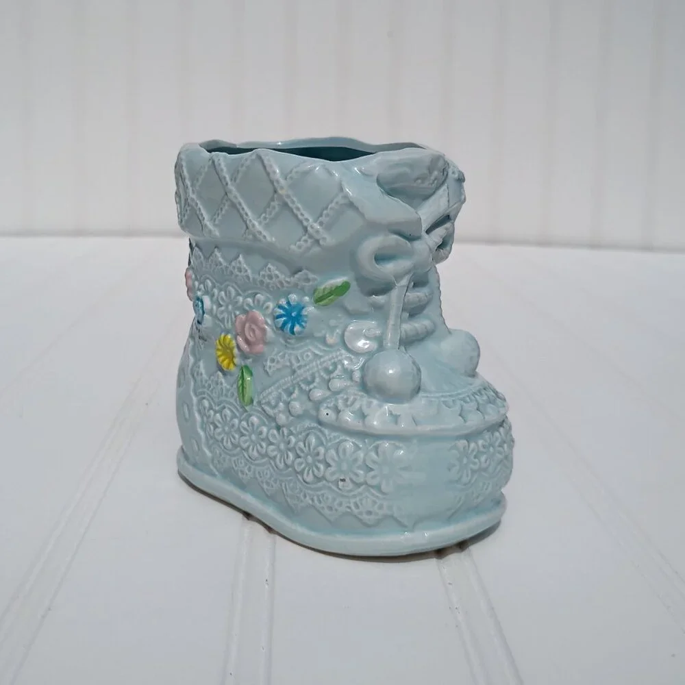 Napco Japan Vintage Baby Bootie Planter Blue Ceramic Laced Flower Mid-Century 4